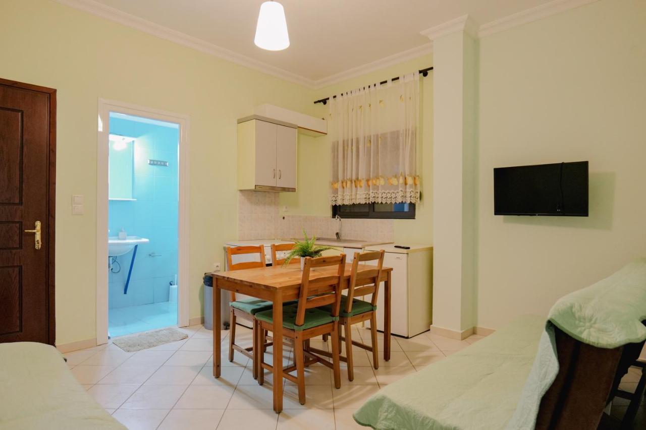 Malasi Apartments Ksamil Exterior photo
